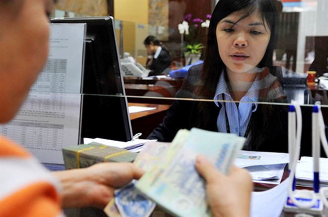 Ngân hàng nhỏ trả lương nhân viên gần 40 triệu một tháng