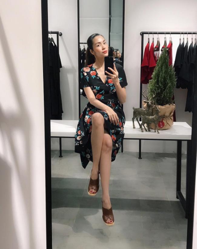 Các cô nàng ngực lép, hãy gợi cảm đầy kiêu hãnh theo cách của Tăng Thanh Hà Các cô nàng ngực lép, hãy gợi cảm đầy kiêu hãnh theo cách của Tăng Thanh Hà
