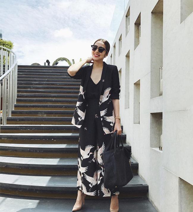 Các cô nàng ngực lép, hãy gợi cảm đầy kiêu hãnh theo cách của Tăng Thanh Hà