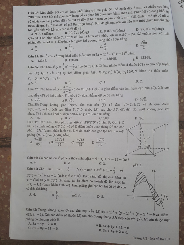 Thí sinh than đề thi toán THPT quốc gia dài Thí sinh than đề thi toán THPT quốc gia dài