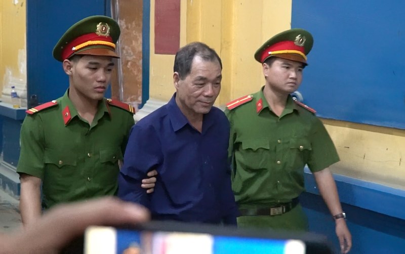 Trần Bắc Hà thoát, còn Trầm Bê phải hầu toà tháng 7