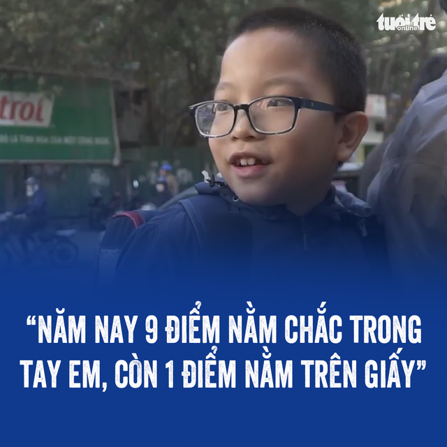 Chế ảnh học sinh ra khỏi phòng thi và phán như... đúng rồi