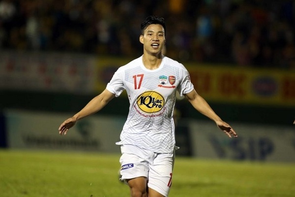 HAGL tan nát hàng thủ trước trận gặp Quảng Ninh