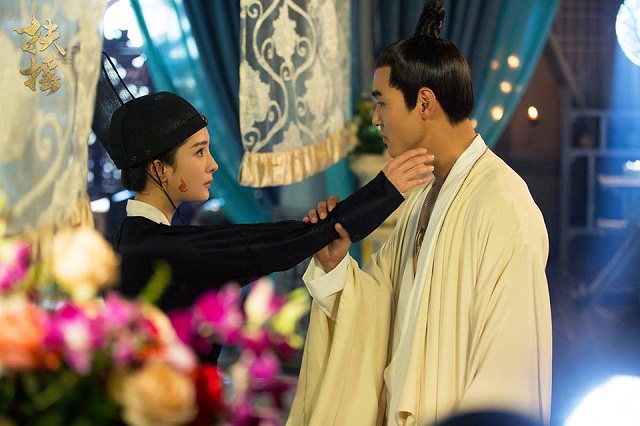 Tài tử gốc Việt gây sốt với cảnh nóng cùng Dương Mịch