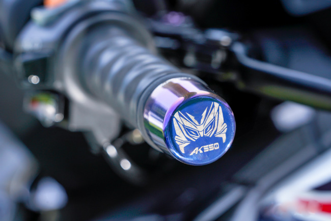 Hoành tráng Kymco AK550 bản độ bò tót Tây Ban Nha