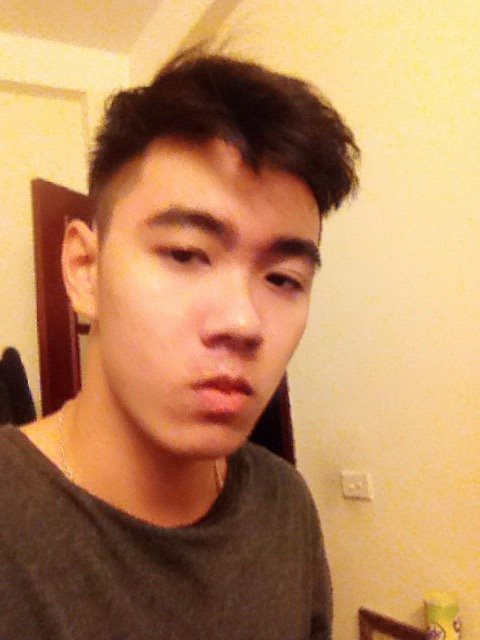 Chàng trai đen nhất mùa thi: Ngồi yên ở nhà cũng bị dân tình lôi ra ghép ảnh chế điên đảo!