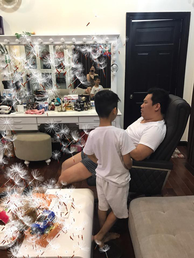 Hình ảnh hiếm hoi về biệt thự triệu đô của Lệ Quyên và chồng Hình ảnh hiếm hoi về biệt thự triệu đô của Lệ Quyên và chồng