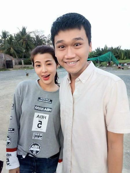 Chân dung cô bạn gái BTV - MC xinh đẹp của Mr Cần Trô Xuân Nghị