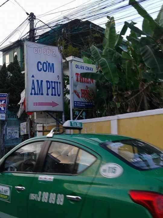 Những cửa hàng sở hữu biển tên lạ khiến khách lưỡng lự, không rõ nên vào hay bỏ đi
