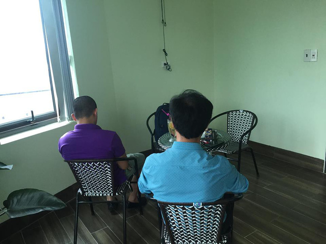 Tình tiết bất ngờ vụ vợ lên FB tố bị bạo hành: Người chồng khẳng định tất cả chỉ là chiêu trò của vợ Tình tiết bất ngờ vụ vợ lên FB tố bị bạo hành: Người chồng khẳng định tất cả chỉ là chiêu trò của vợ