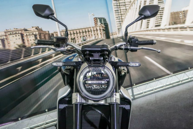 2018 Honda CB1000R tại Malaysia rẻ hơn 40 triệu đồng ở Việt Nam 2018 Honda CB1000R tại Malaysia rẻ hơn 40 triệu đồng ở Việt Nam