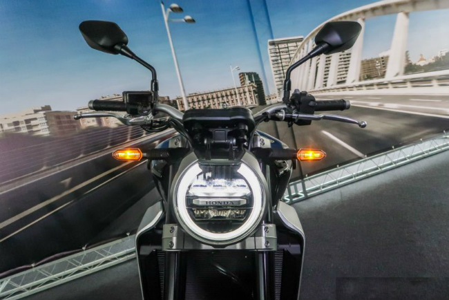2018 Honda CB1000R tại Malaysia rẻ hơn 40 triệu đồng ở Việt Nam 2018 Honda CB1000R tại Malaysia rẻ hơn 40 triệu đồng ở Việt Nam