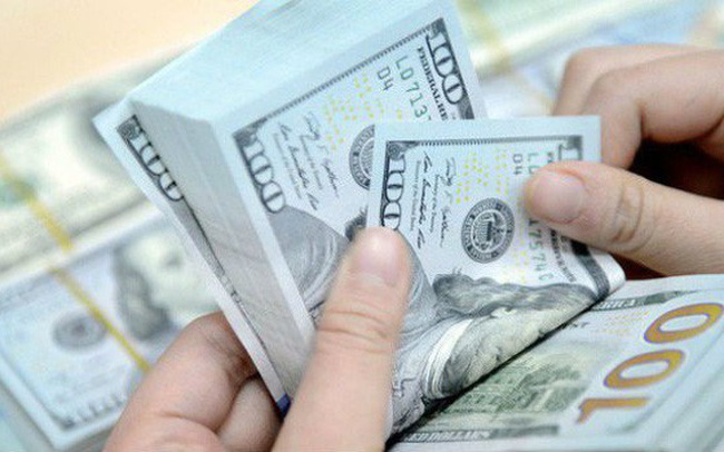 Tiếp tục tăng nóng, giá USD tại ngân hàng đã gần chạm ngưỡng 23.000 đồng/USD