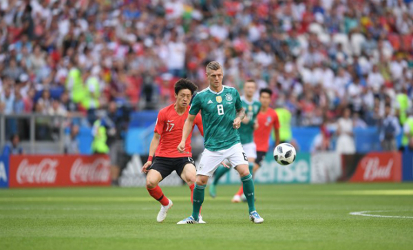 Đức thua Hàn Quốc và bị loại khỏi World Cup