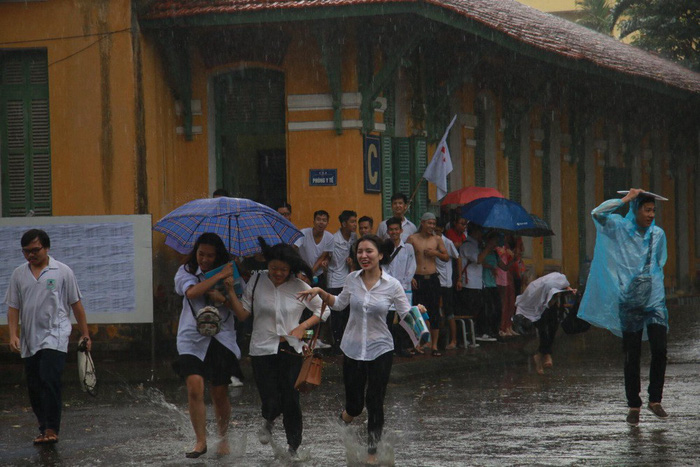 Đề giáo dục công dân hỏi về vi phạm trong bầu cử hội đồng nhân dân