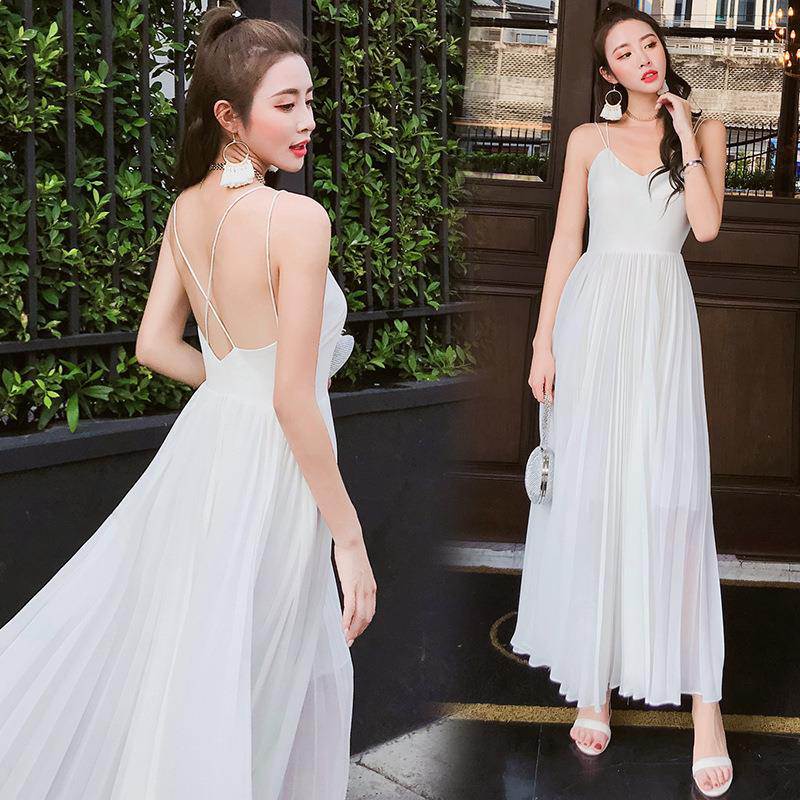 4 điều cần ghi nhớ khi chọn váy maxi đi biển cho nàng nấm lùn