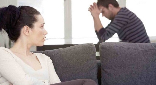 Vì con mèo bị đói mà chồng tôi hành xử như trẻ con, bêu riếu vợ lên mạng xã hội