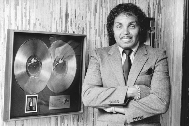 Cha Michael Jackson qua đời ngay sau ngày giỗ thứ 9 của con trai