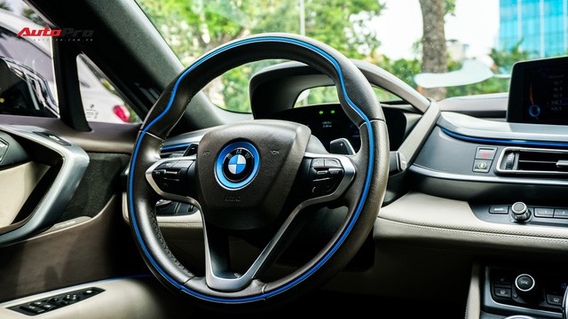 BMW i8 - Siêu xe đình đám một thời tụt giá mạnh tại Việt Nam