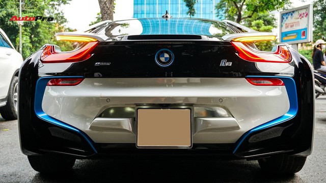 BMW i8 - Siêu xe đình đám một thời tụt giá mạnh tại Việt Nam