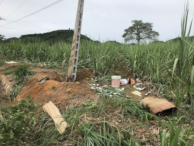 Vụ điện giật khiến 4 người trong họ tử vong: Nhóm công nhân đứng làm dưới lưới điện