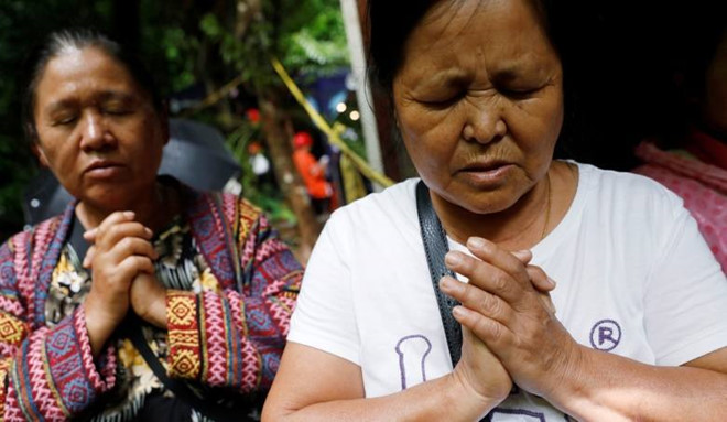 Khoan hang động để tìm đội bóng trẻ em mất tích ở Thái