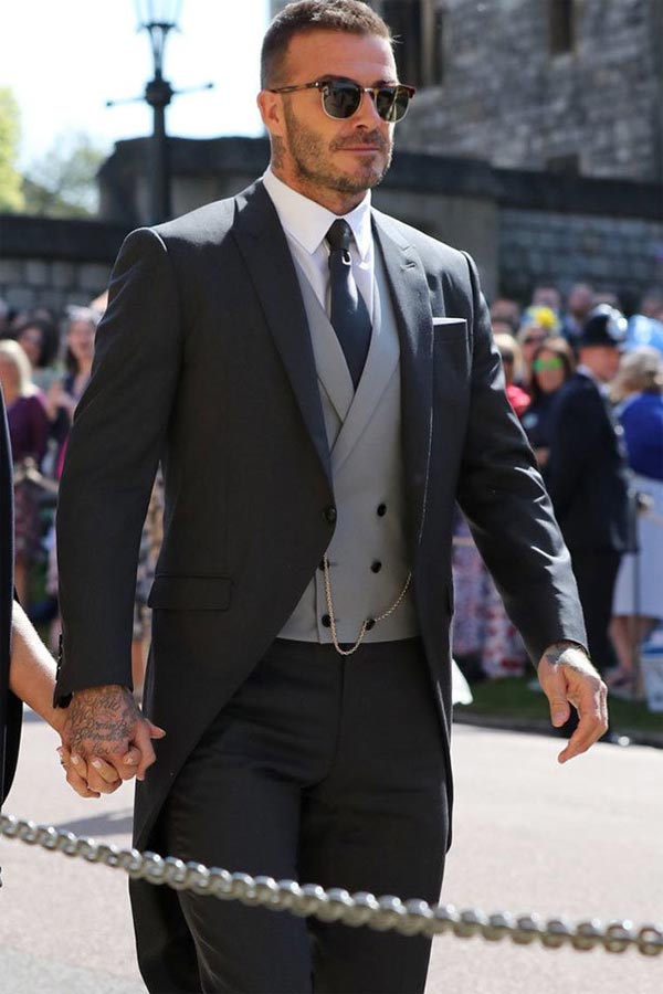 43 tuổi, David Beckham vẫn gây sốt vì mặc suit quá đẹp