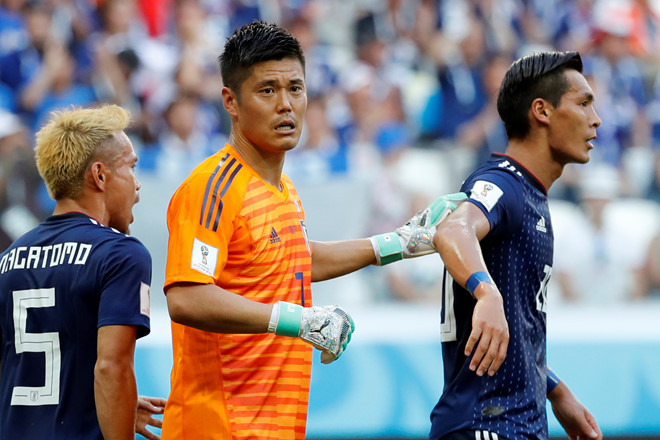 ĐT Nhật Bản bị chỉ trích vì ‘thực hiện 600 đường chuyền ngang’