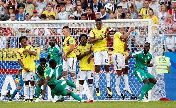 Thắng sát nút, Colombia tiễn Senegal về nước