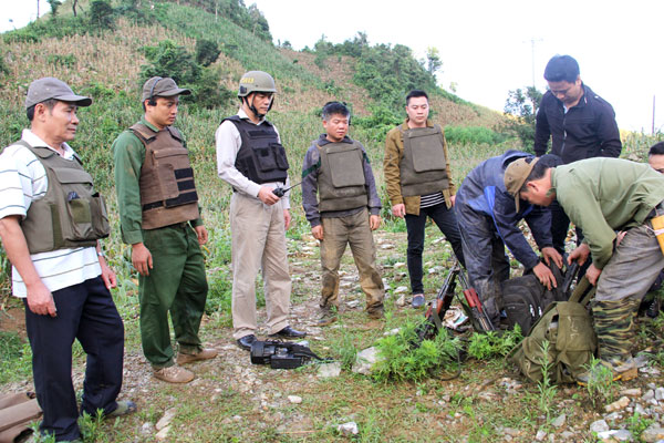 Những cuộc đụng độ khốc liệt ở vùng đất dữ Lóng Luông