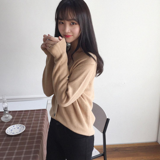 Lâu lắm mới gặp một cô bạn Hàn Quốc dễ thương kiểu tự nhiên như thế này!