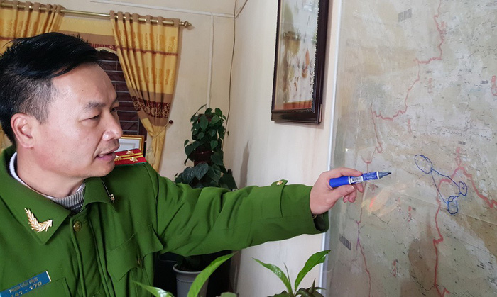 Ở Lóng Luông, chỉ cần gặp người lạ là họ xả súng