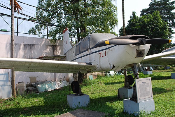 Chiếc máy bay trinh sát liên lạc do Việt Nam chế tạo