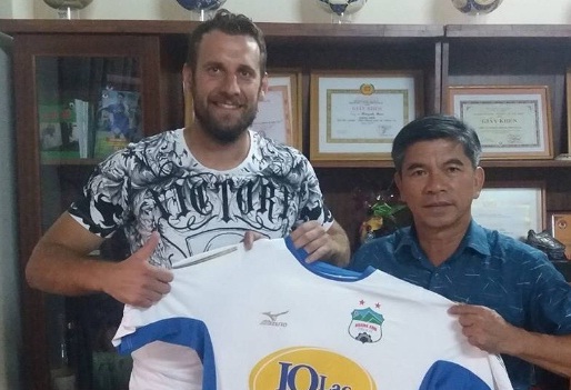 HAGL chiêu mộ trung vệ ngôi sao người Croatia