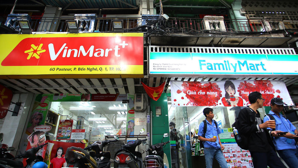 Cuộc chiến 500 m đường 5 cửa hàng tiện lợi ở trung tâm Sài Gòn