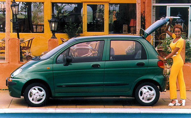 Xe gia đình cỡ nhỏ đầu tiên của Việt Nam có gì đặc biệt?