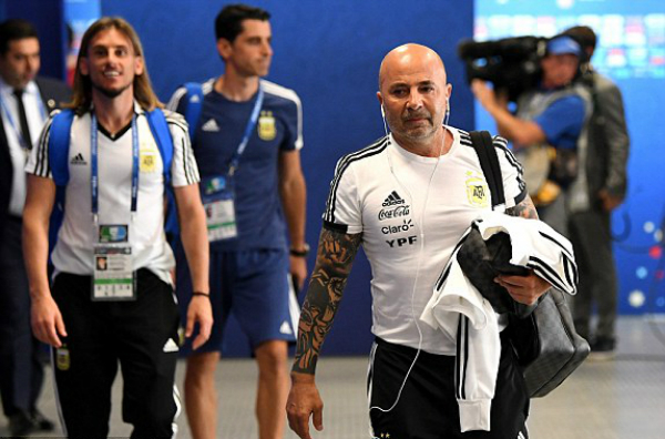 Pháp tiễn Argentina khỏi World Cup 2018