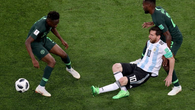 Gặp đối cứng cựa như Pháp, Messi phải tự mình gồng gánh Argentina