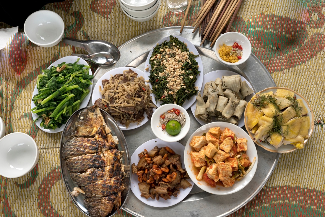 Bạn hẳn sẽ giật mình vì những điều không bao giờ nghĩ đến về bữa cơm nhà Bạn hẳn sẽ giật mình vì những điều không bao giờ nghĩ đến về bữa cơm nhà