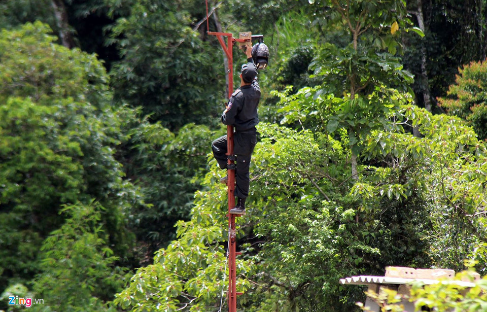 Bên trong hiện trường vụ tiêu diệt trùm ma túy ở Lóng Luông