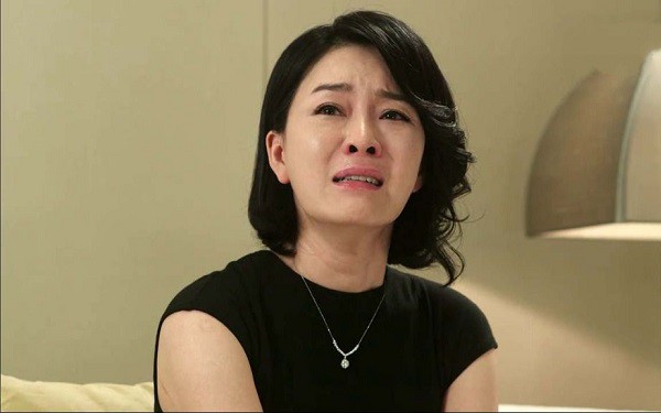 Lúc nguy cấp, tôi đã nói dối chồng sắp cưới để bây giờ phải ôm hận