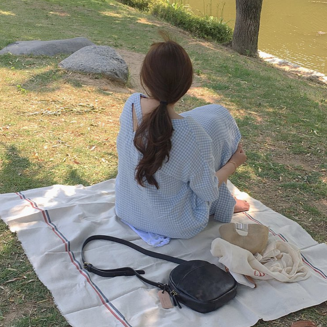 4 kiểu váy liền nhìn cưng hết nấc này thật đúng là sinh ra để dành cho mùa hè! 4 kiểu váy liền nhìn cưng hết nấc này thật đúng là sinh ra để dành cho mùa hè!