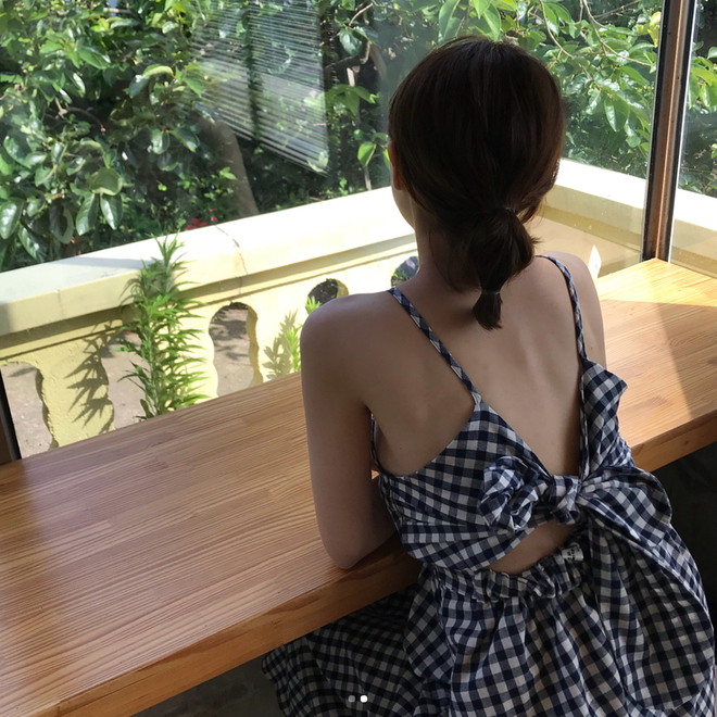 4 kiểu váy liền nhìn cưng hết nấc này thật đúng là sinh ra để dành cho mùa hè! 4 kiểu váy liền nhìn cưng hết nấc này thật đúng là sinh ra để dành cho mùa hè!