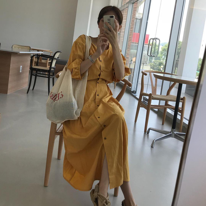 4 kiểu váy liền nhìn cưng hết nấc này thật đúng là sinh ra để dành cho mùa hè! 4 kiểu váy liền nhìn cưng hết nấc này thật đúng là sinh ra để dành cho mùa hè!