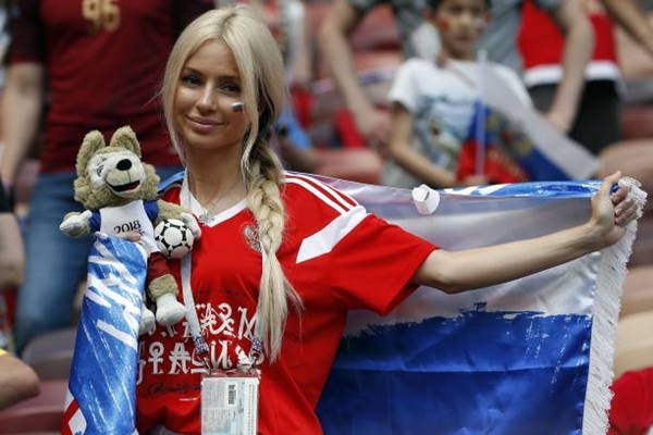 Nga thắng Tây Ban Nha trên chấm luân lưu