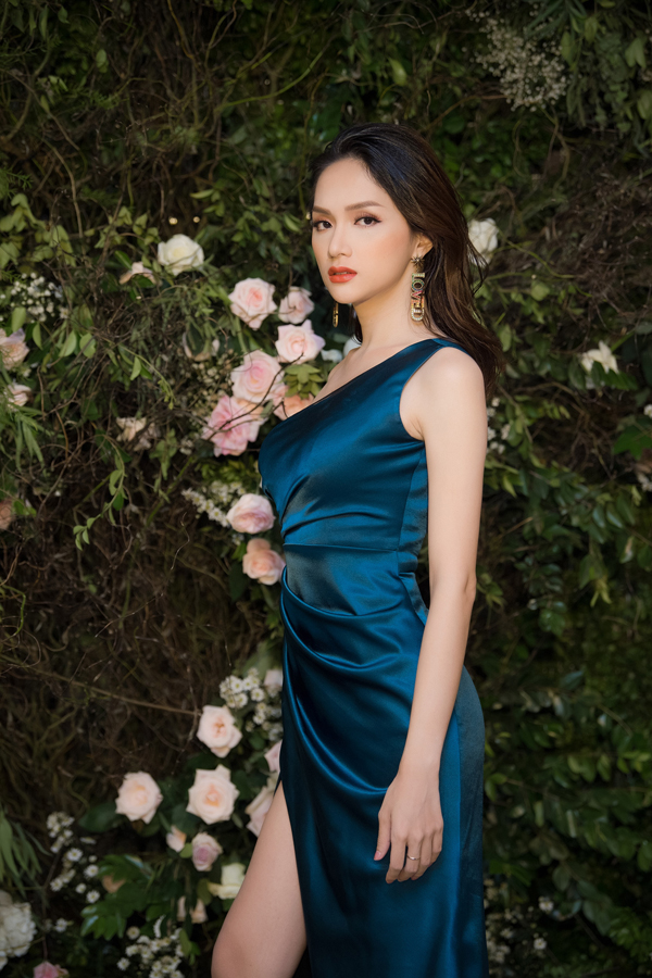 Hương Giang viết tâm thư lên tiếng về ồn ào bị bỏ quên trong show diễn của NTK Hà Duy Hương Giang viết tâm thư lên tiếng về ồn ào bị bỏ quên trong show diễn của NTK Hà Duy