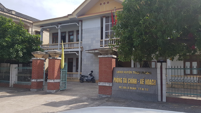 Chủ tịch Quảng Trị thúc làm rõ vụ chuyên viên phòng tài chính bị tố hiếp dâm