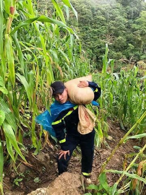 Lai Châu: Hơn 50 bản vẫn cô lập sau lũ, nguồn lương thực đang cạn kiệt