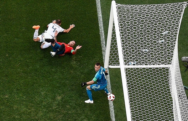 Nga thắng Tây Ban Nha trên chấm luân lưu