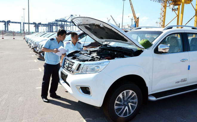 Ô tô nhập khẩu giảm gần 4 lần, xe Thái Lan dồn dập đổ bộ về Việt Nam Ô tô nhập khẩu giảm gần 4 lần, xe Thái Lan dồn dập đổ bộ về Việt Nam